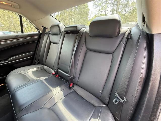 2015 Chrysler 300 Limited