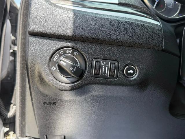 2015 Chrysler 300 Limited