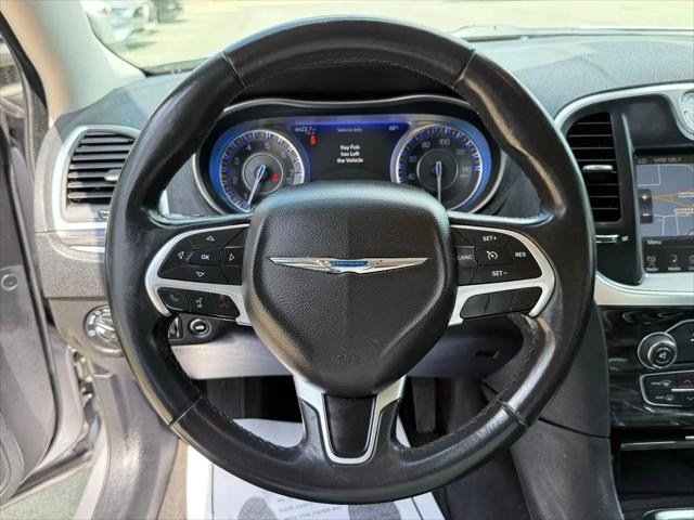 2015 Chrysler 300 Limited