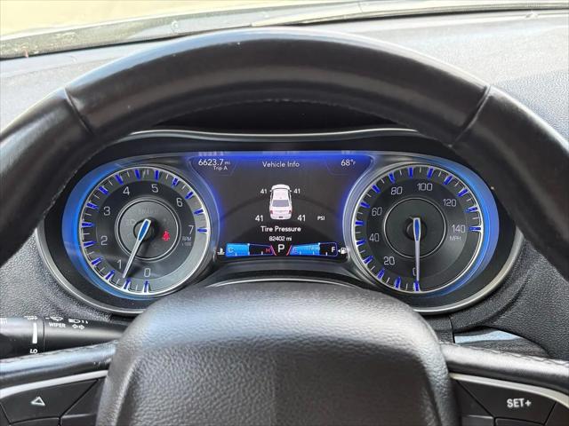 2015 Chrysler 300 Limited