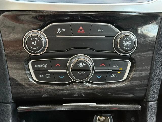 2015 Chrysler 300 Limited
