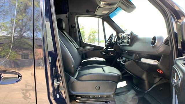 2023 Mercedes-Benz Sprinter 2500 High Roof 4-Cyl Diesel HO