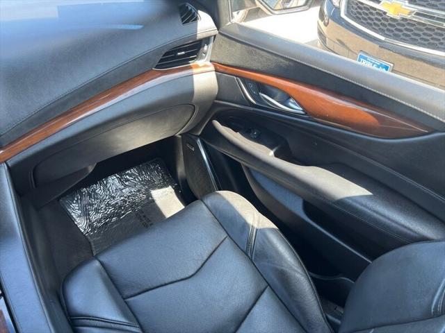 2019 Cadillac Escalade Luxury