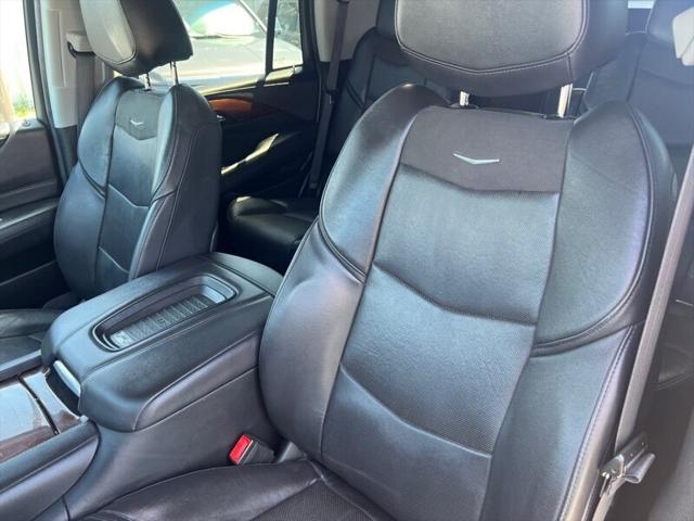 2019 Cadillac Escalade Luxury