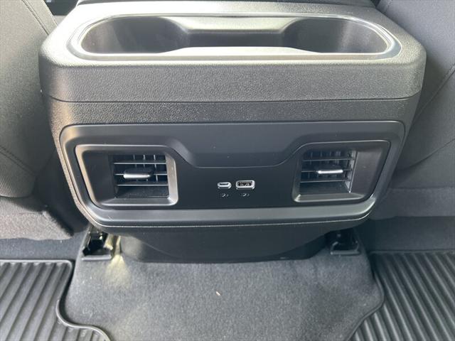 2024 Chevrolet Silverado 1500 2WD Crew Cab Short Bed LT