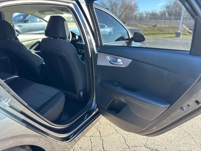 2022 Kia Forte FE