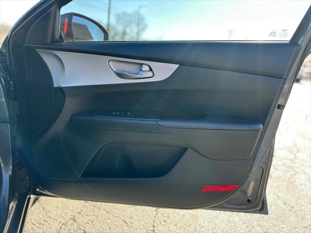 2022 Kia Forte FE