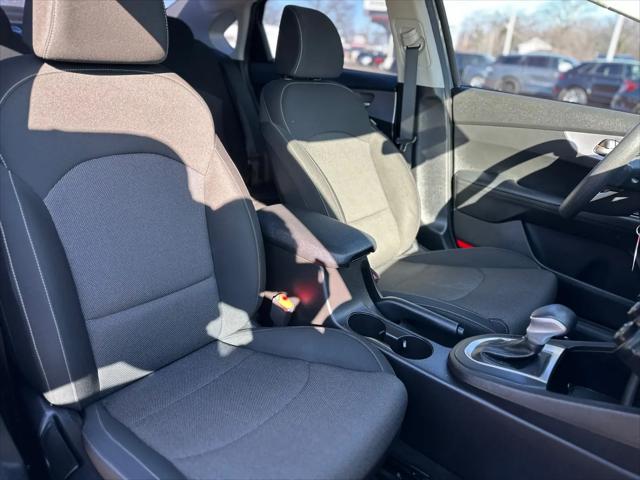 2022 Kia Forte FE
