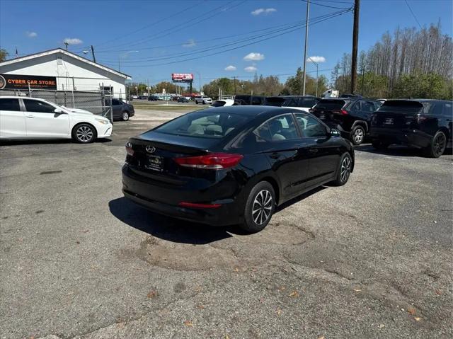 2018 Hyundai Elantra SE