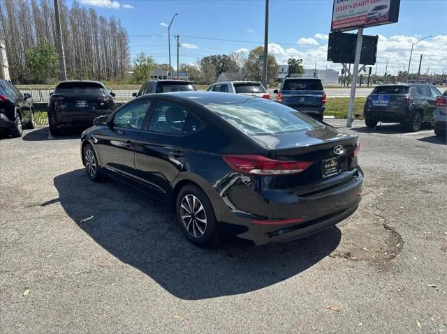 2018 Hyundai Elantra SE