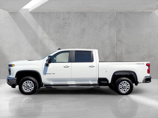 2025 Chevrolet Silverado 2500HD 4WD Crew Cab Standard Bed LT