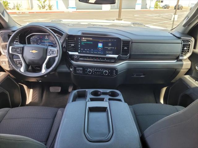 2025 Chevrolet Silverado 2500HD 4WD Crew Cab Standard Bed LT