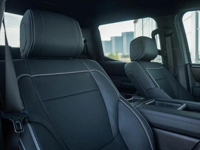 2026 Toyota Tundra SR5 CrewMax 5.5' Bed