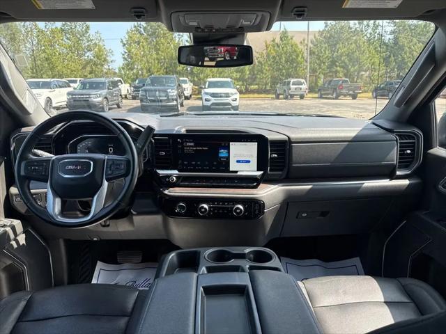 2024 GMC Sierra 1500 4WD Crew Cab Short Box SLT