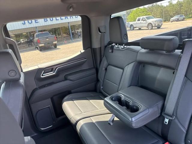 2024 GMC Sierra 1500 4WD Crew Cab Short Box SLT