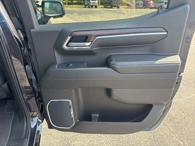 2024 GMC Sierra 1500 4WD Crew Cab Short Box SLT