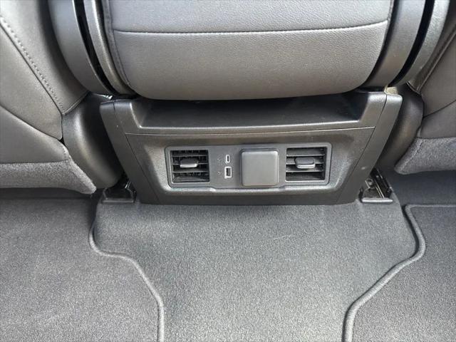 2024 GMC Sierra 1500 4WD Crew Cab Short Box SLT