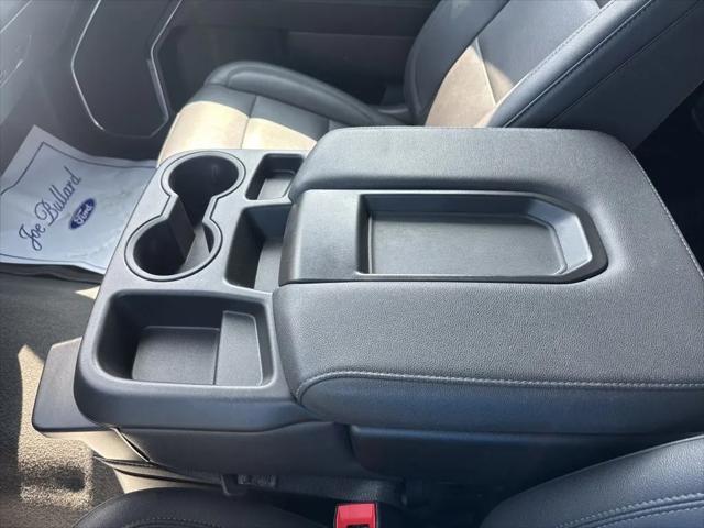 2024 GMC Sierra 1500 4WD Crew Cab Short Box SLT
