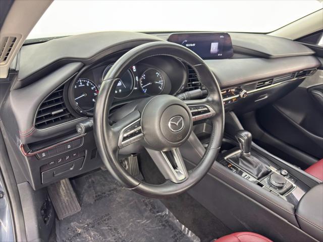 2023 Mazda Mazda3 2.5 S Carbon Edition