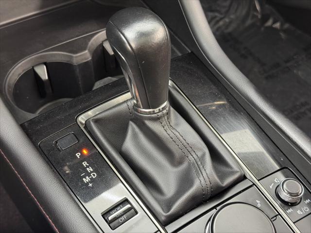 2023 Mazda Mazda3 2.5 S Carbon Edition