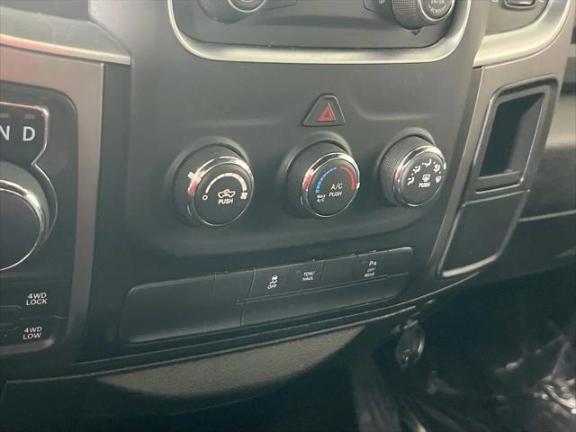 2022 Ram 1500 Classic Warlock Quad Cab 4x4 6'4" Box