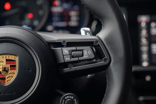 2026 Porsche Macan Macan