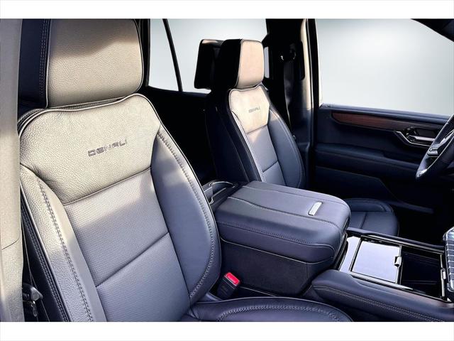 2026 GMC Yukon 4WD Denali