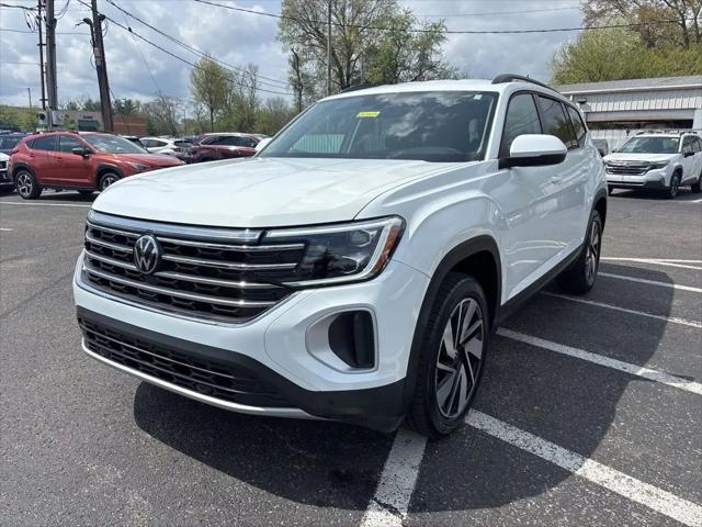 2025 Volkswagen Atlas 2.0T SE w/Technology