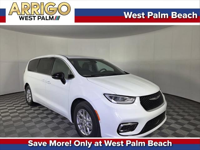 2026 Chrysler Pacifica Select for sale in West Palm Beach, FL