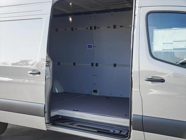 2026 Mercedes-Benz Sprinter 2500 High Roof 4-Cyl Diesel