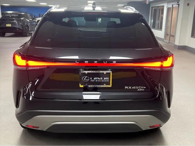 2026 Lexus RX 450h+ Luxury