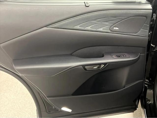2026 Lexus RX 450h+ Luxury