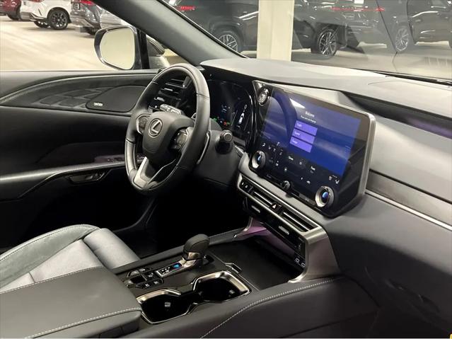 2026 Lexus RX 450h+ Luxury