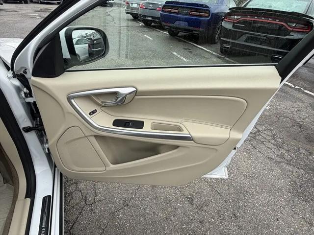 2015 Volvo S60 T5 Premier