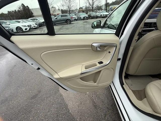 2015 Volvo S60 T5 Premier