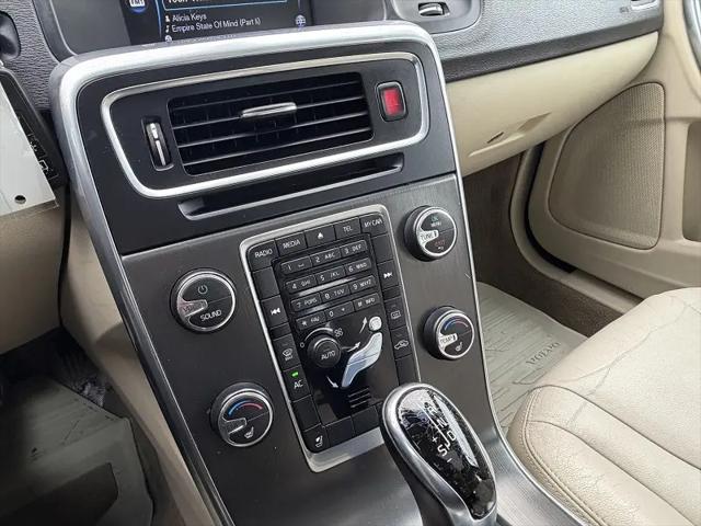 2015 Volvo S60 T5 Premier