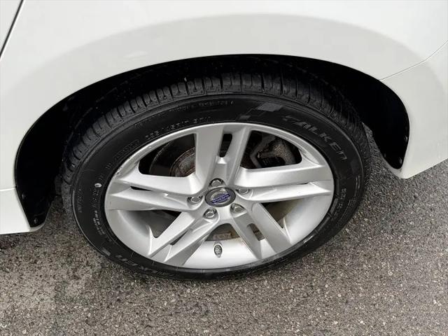 2015 Volvo S60 T5 Premier