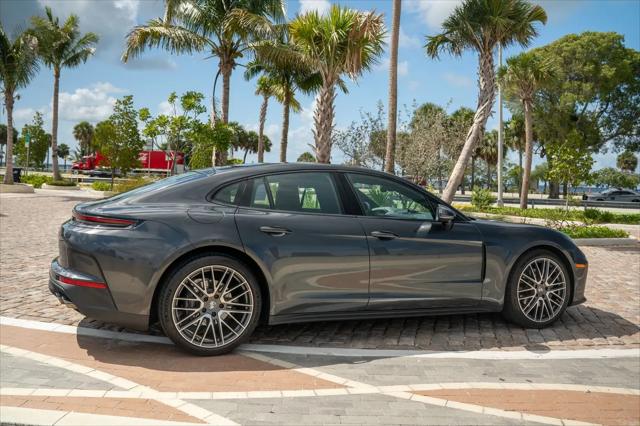2024 Porsche Panamera 4