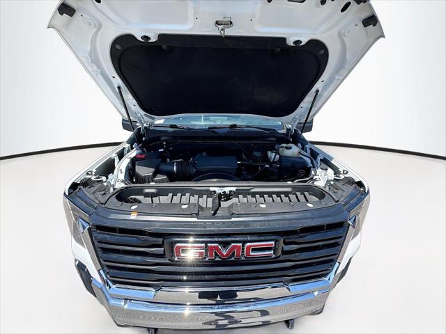 2024 GMC Sierra 2500HD 4WD Double Cab Standard Bed Pro