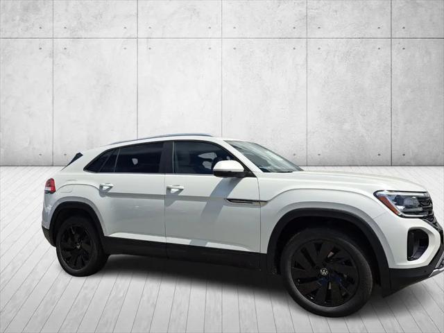 2026 Volkswagen Atlas Cross Sport SE with Technology