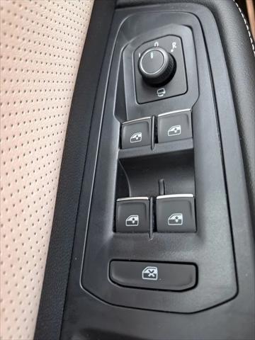 2026 Volkswagen Atlas Cross Sport SEL Premium R-Line