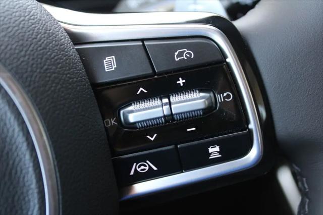 2026 Kia Carnival MPV SX