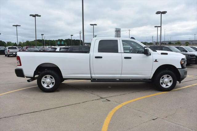 2023 Ram 3500 Tradesman Crew Cab 4x4 8' Box