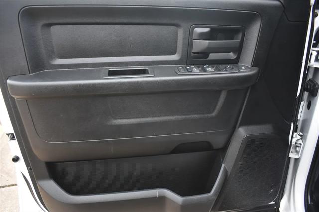 2023 Ram 3500 Tradesman Crew Cab 4x4 8' Box