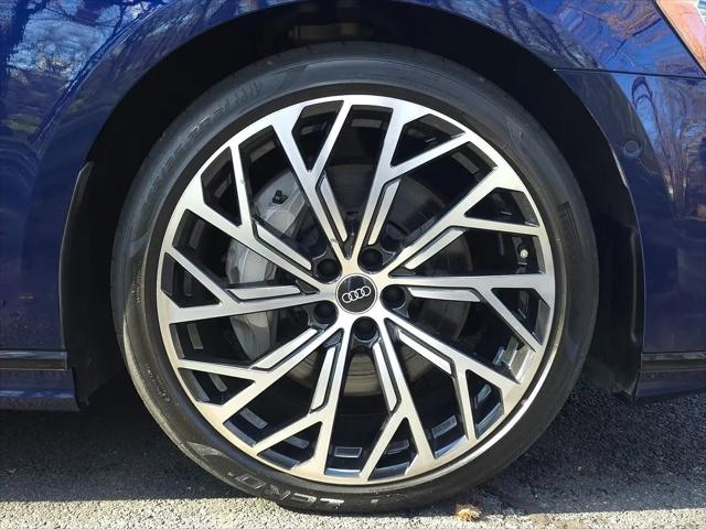 2021 Audi A8 L 55 TFSI quattro Tiptronic