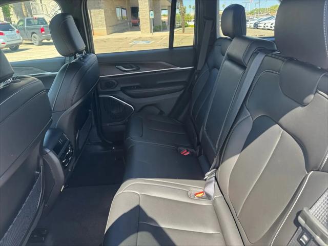 2026 Jeep Grand Cherokee Limited 4x2