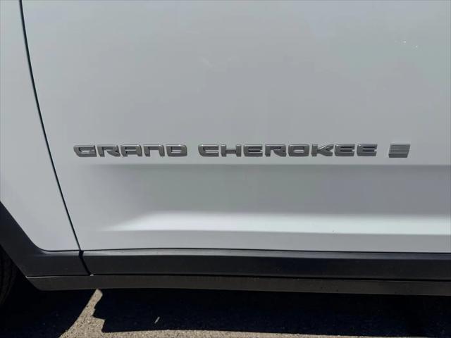 2026 Jeep Grand Cherokee Limited 4x2