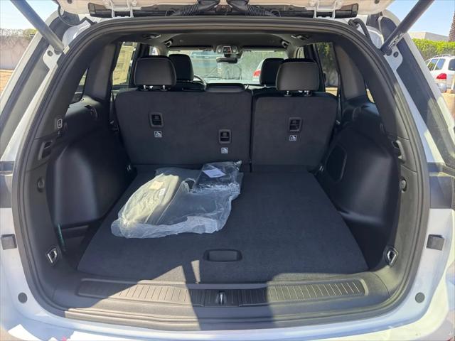 2026 Jeep Grand Cherokee Limited 4x2