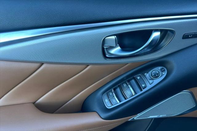 2023 INFINITI Q50 LUXE