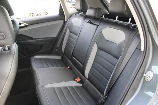 2023 Volkswagen Taos 1.5T SEL
